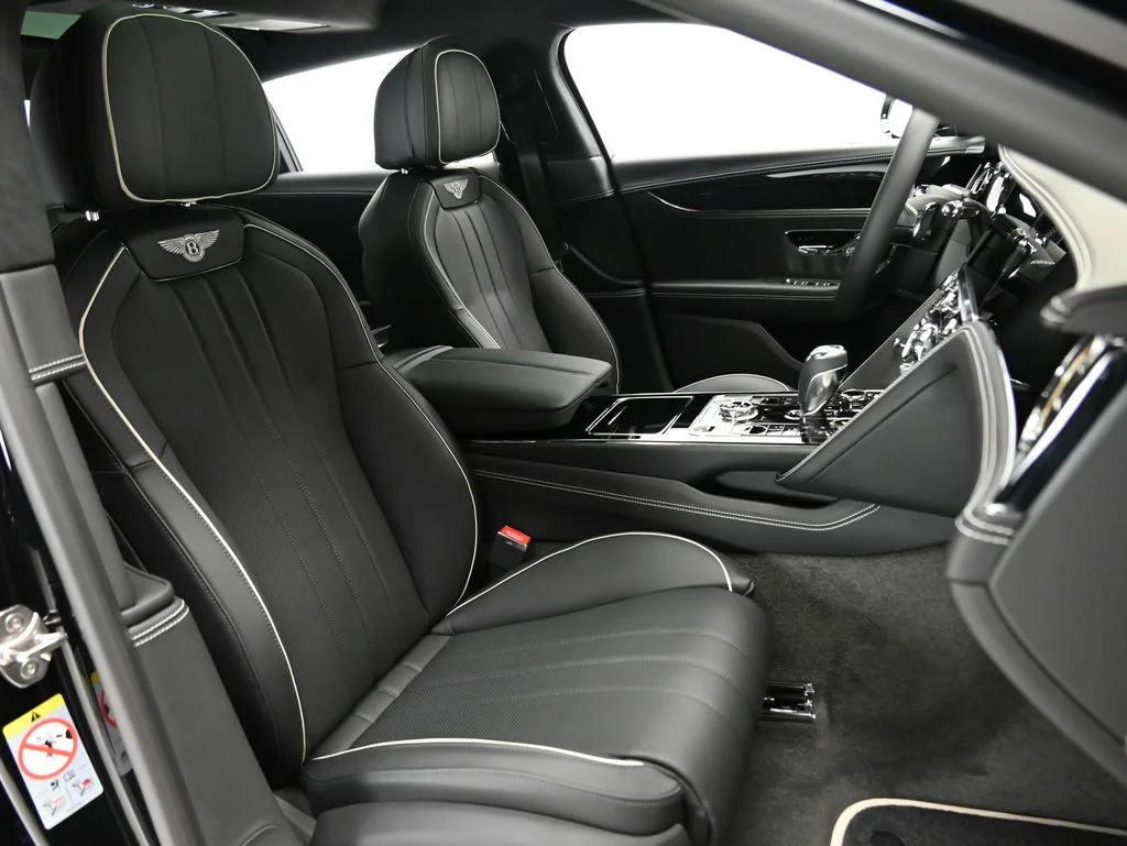 New 2026 Onyx Bentley V8 image 15