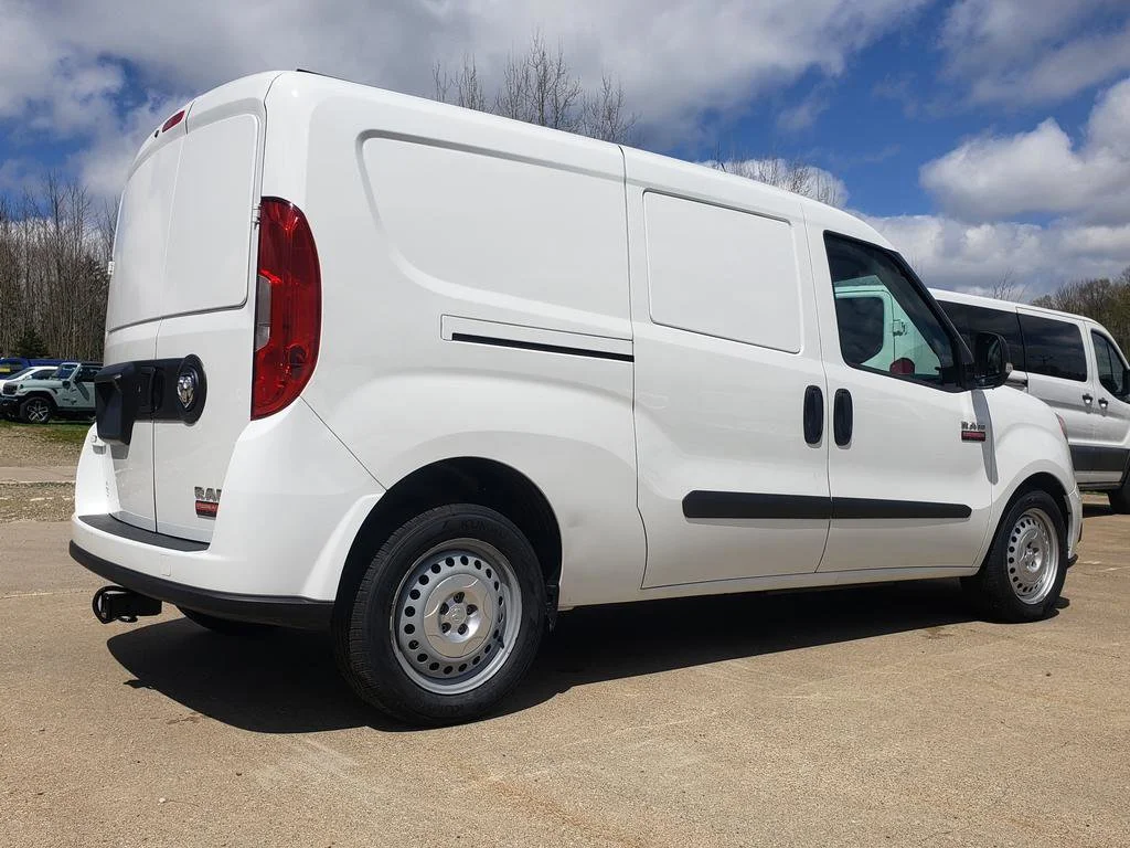 Used 2022 Bright White Ram Tradesman image 3