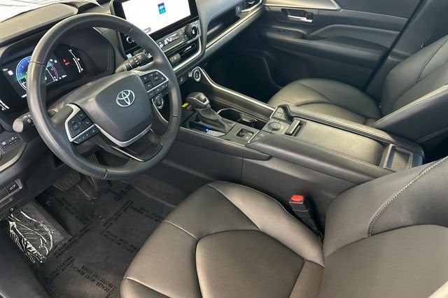 2025 Toyota Grand Highlander XLE - Photo 12