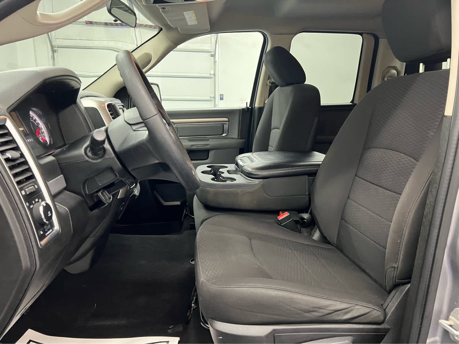 Used 2019 Billet Silver Metallic Clearcoat Ram Warlock image 9