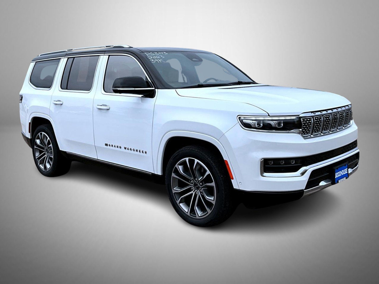 Used 2023 White Jeep Series III image 3