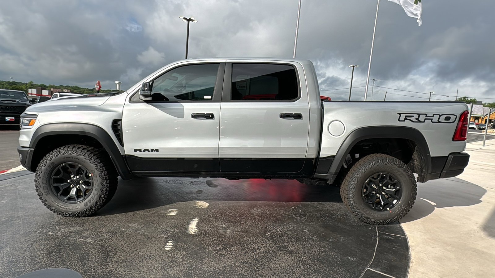 New 2026 Silver Zynith Exterior Paint RAM RHO image 8