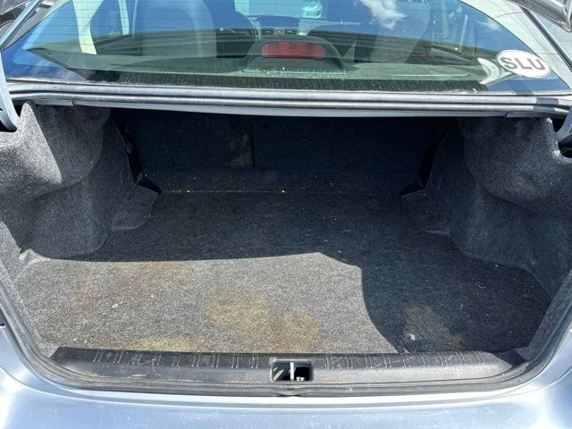 Used 2013 Silver Subaru 2.0i image 12
