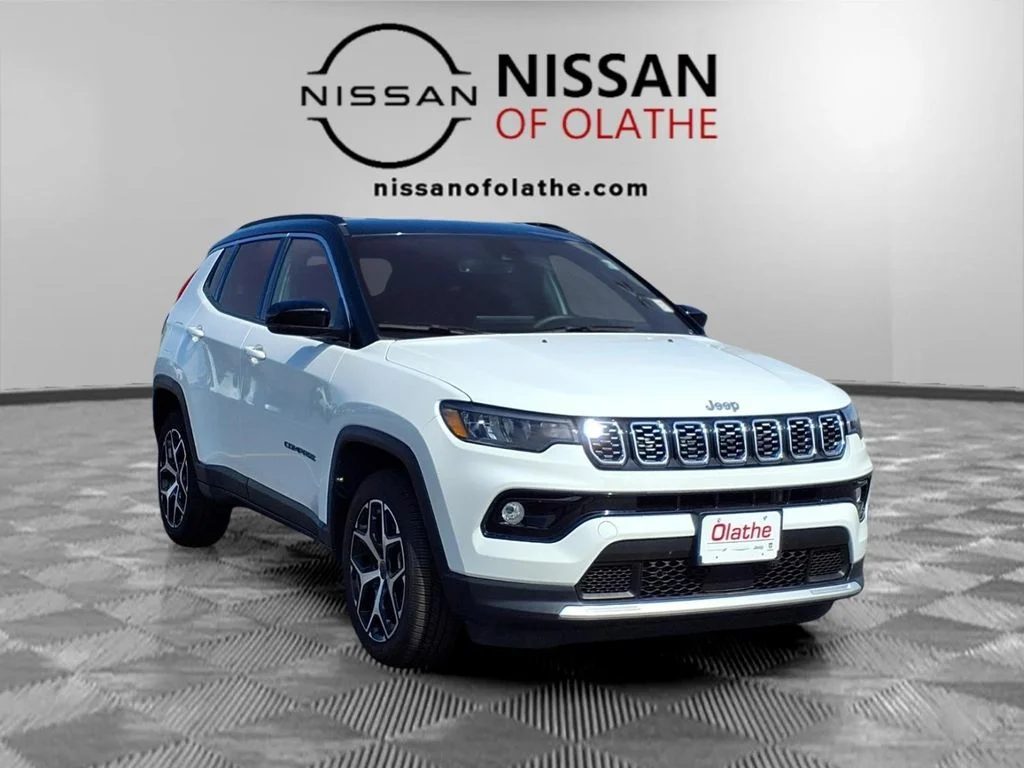 Used 2025 White Jeep Limited image 30