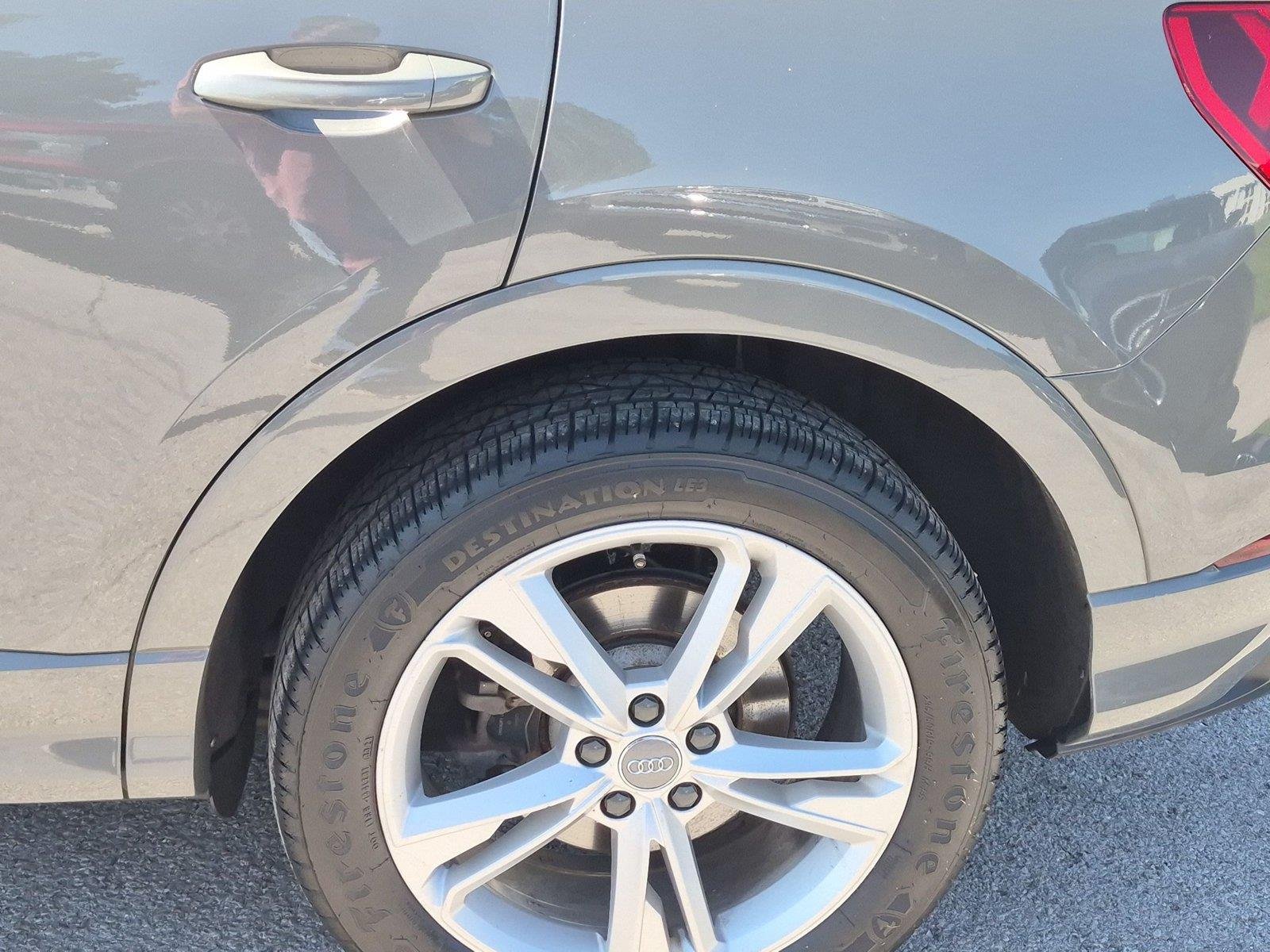 Used 2020 Chronos Gray Metallic AUDI  image 11