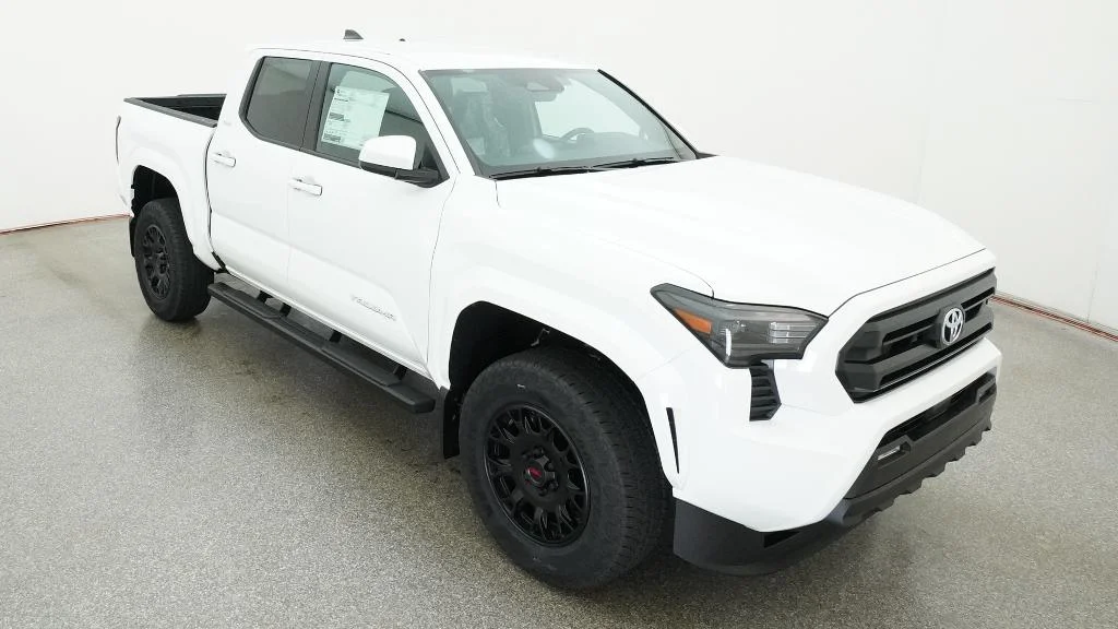 New 2026 Ice Cap Toyota SR5 image 10