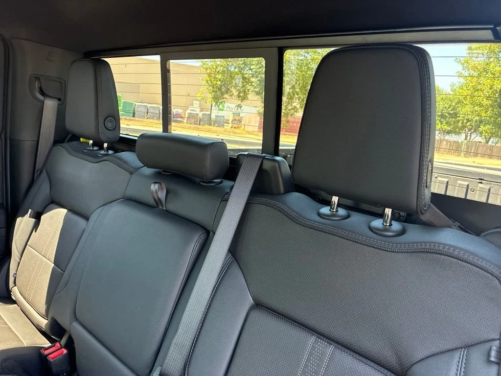 2026 Chevrolet Silverado 1500 High Country - Photo 19