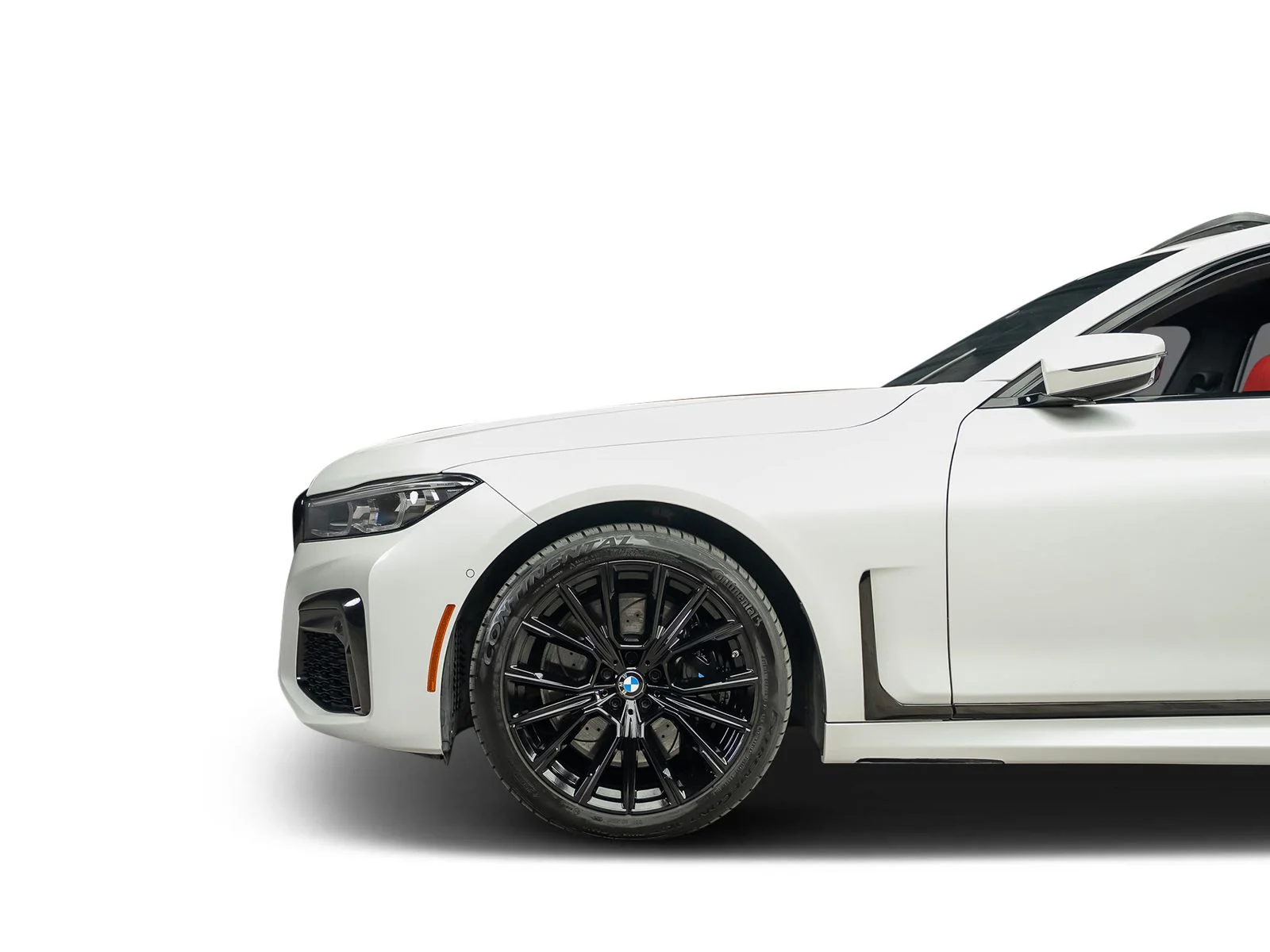 Used 2021 White BMW 750i xDrive image 24