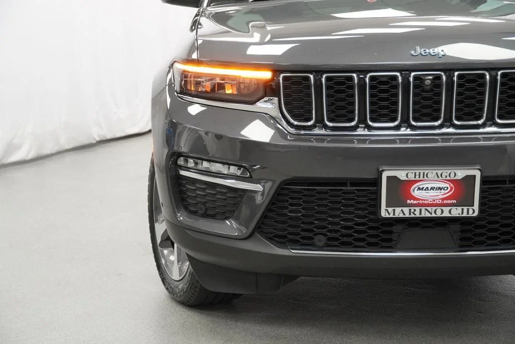 Used 2022 Gray Jeep 4xe image 7