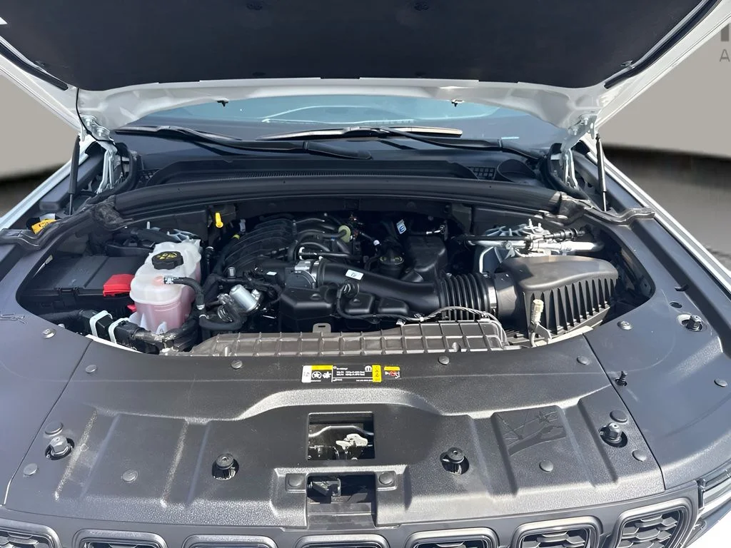 Used 2024 White Jeep Altitude X image 21