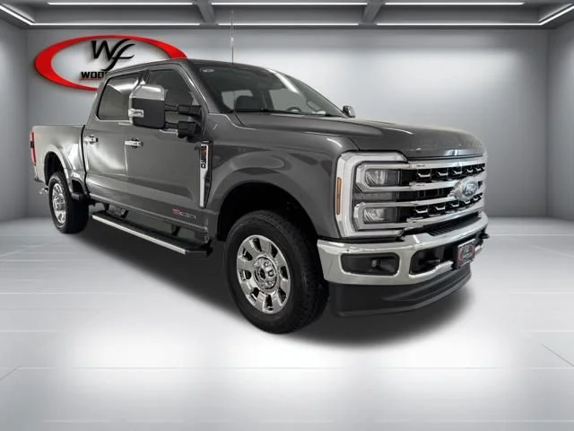 New 2026 Gray Ford Lariat image 3