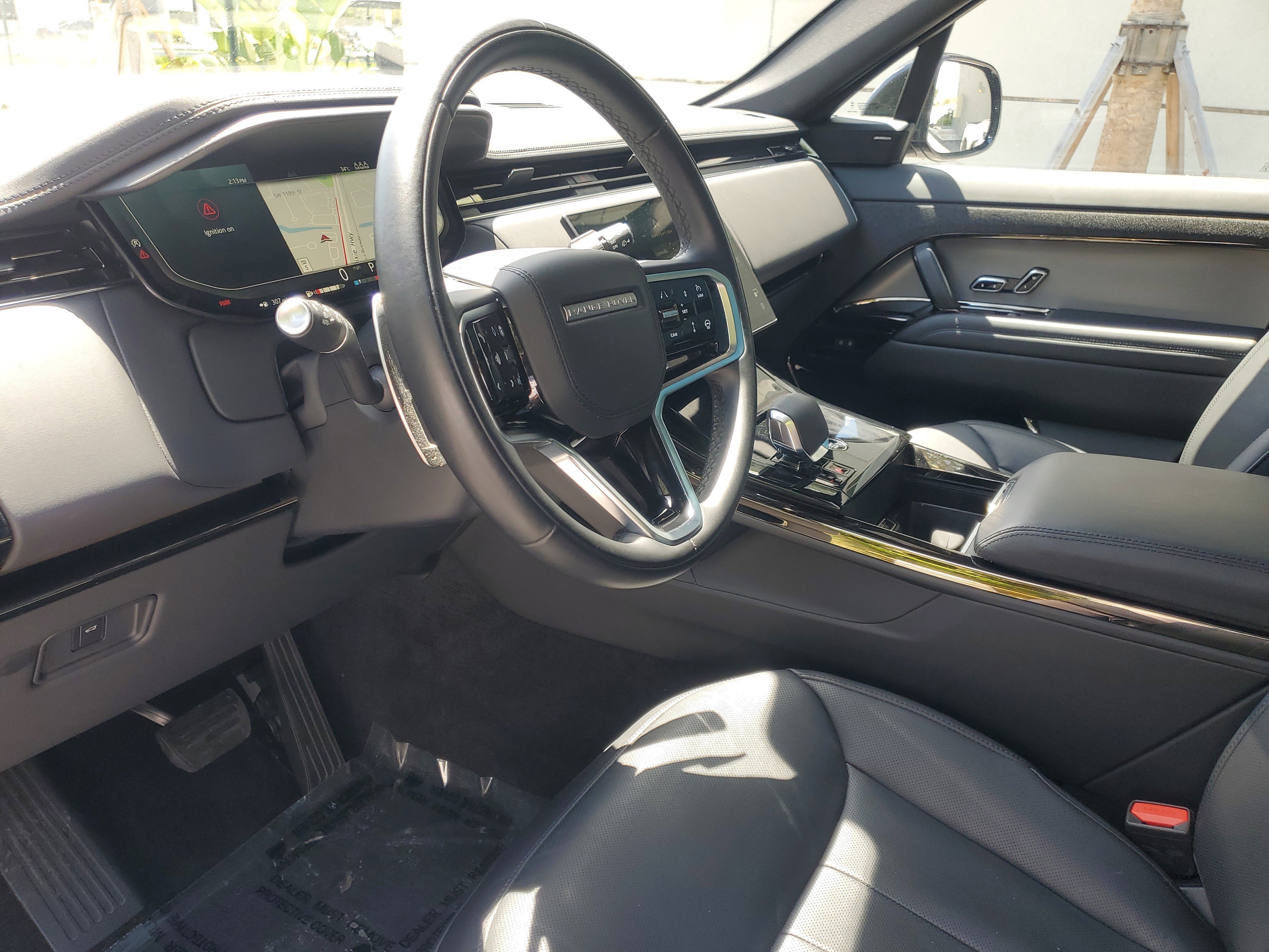 Used 2025 Santorini Black Metallic Land Rover SE image 16