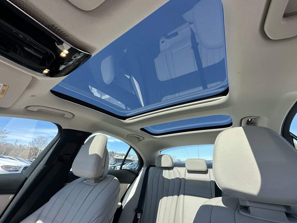 New 2026 Polar White Mercedes-Benz E 450 image 35