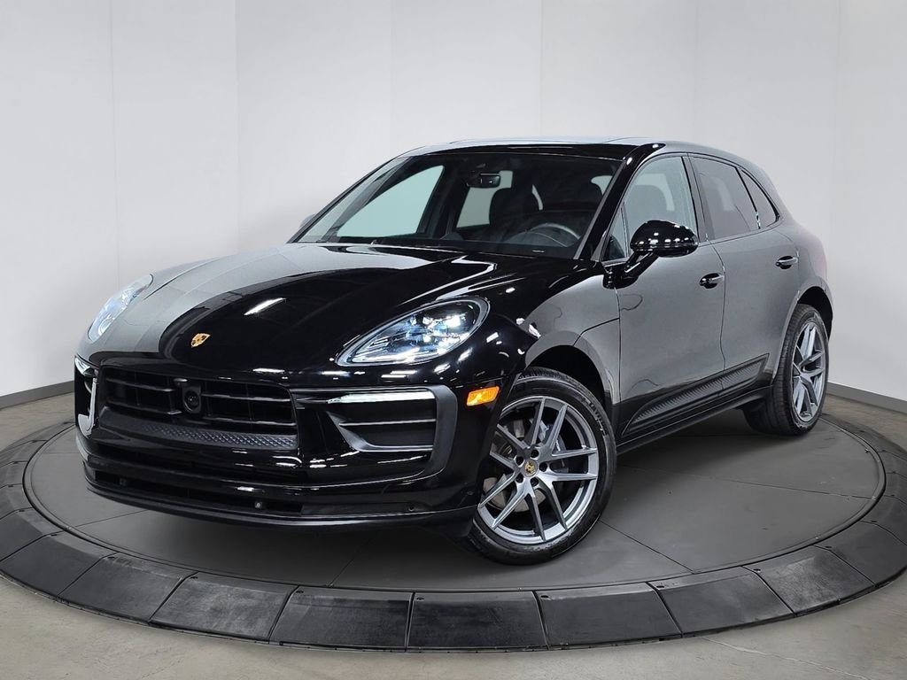2026 Porsche Macan T