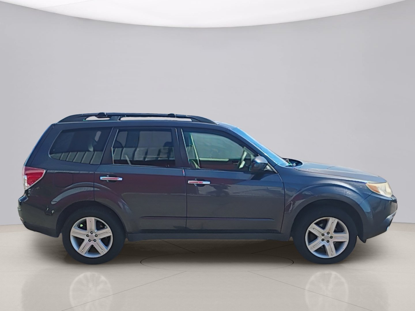 Used 2010 Gray Subaru 2.5X PREM image 4