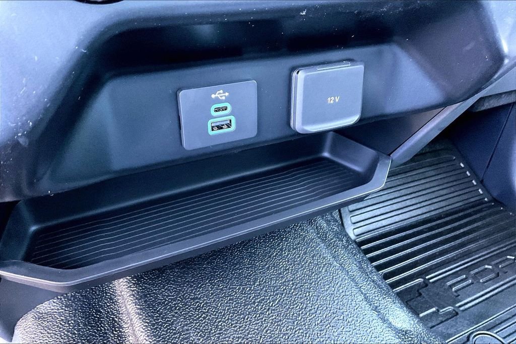 New 2026 Ford Super Duty F-250 XL 4D Crew Cab