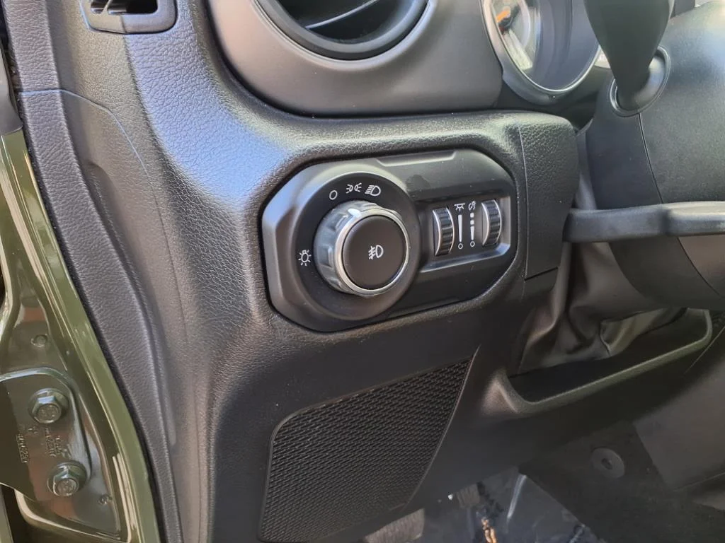 2022 Jeep Wrangler Unlimited Sport - Photo 20