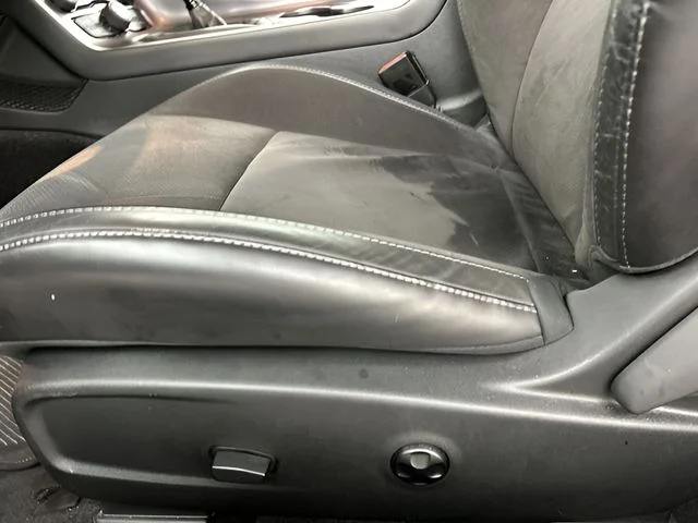 2017 Dodge Challenger Scat Pack - Photo 25