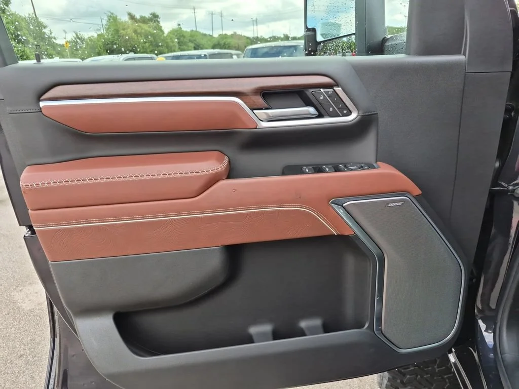 2026 GMC Sierra 2500HD Denali Ultimate - Photo 17