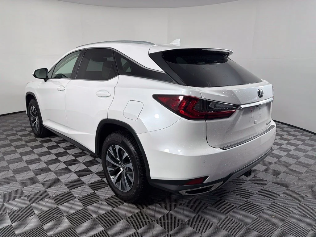 Used 2021 White Lexus 350 image 7