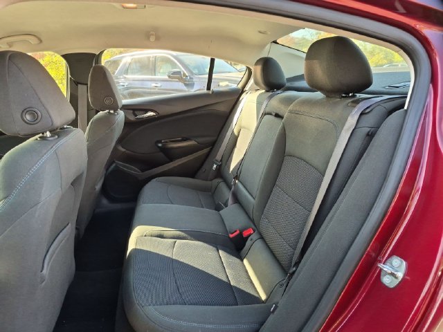 Used 2016 Red Chevrolet LT image 23
