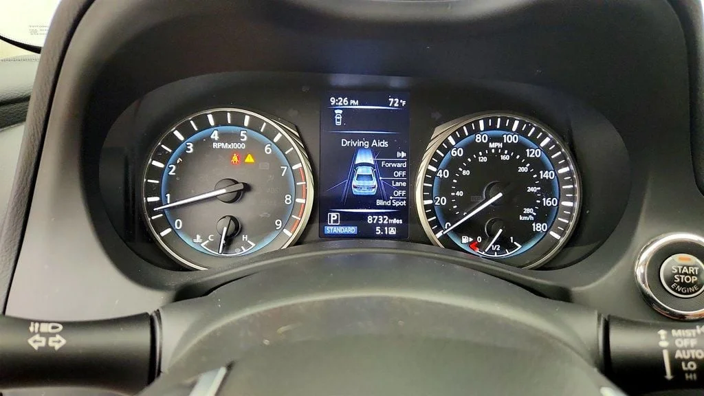 Used 2023 Pure White INFINITI LUXE AWD image 15