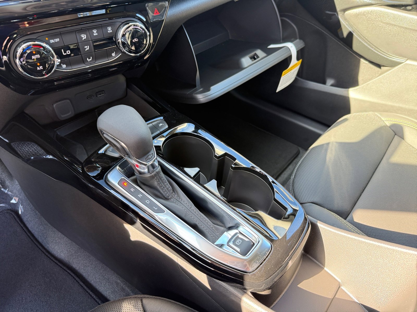 2026 Chevrolet Trax Activ - Photo 13