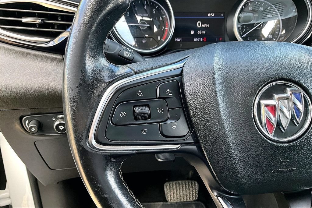 Used 2021 SUMMIT WHITE Buick Essence image 20