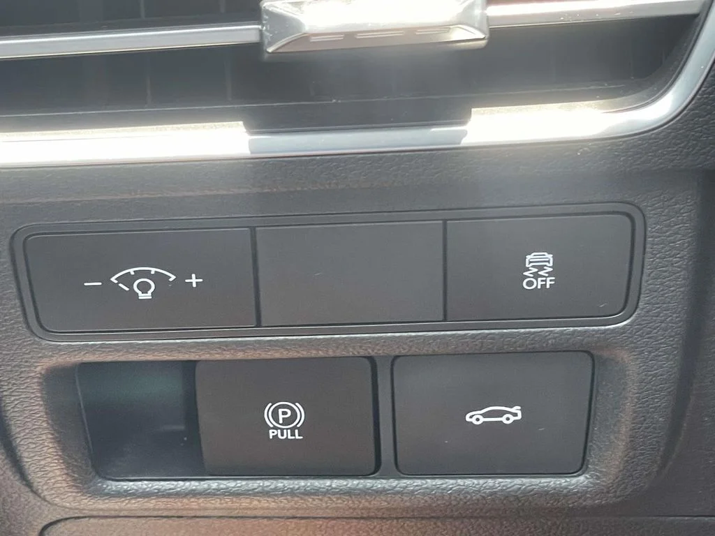 Used 2024 Transmission Blue Hyundai SEL image 27