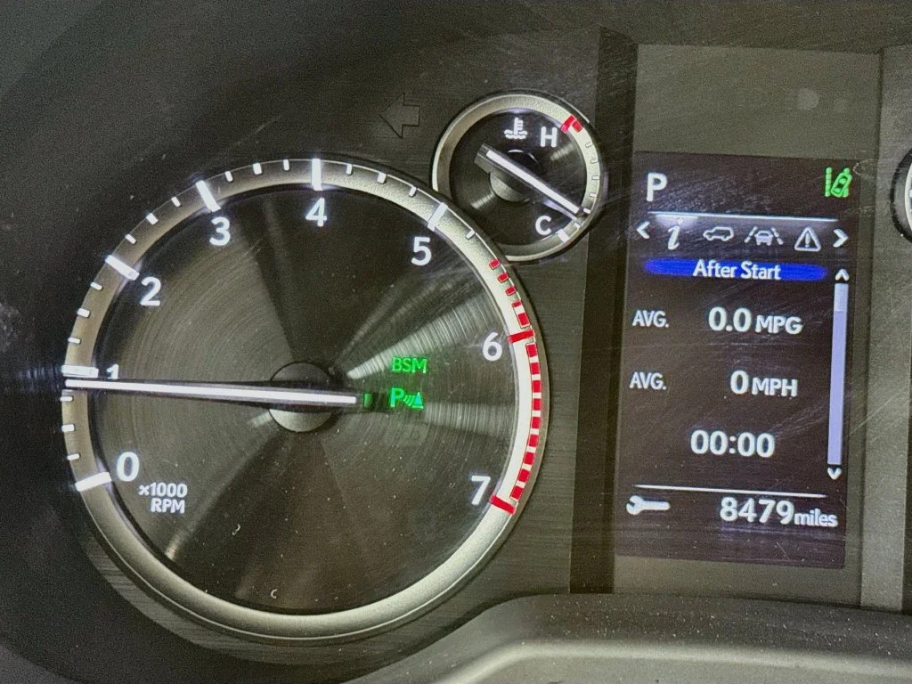 Used 2020 Red Lexus 460 image 15