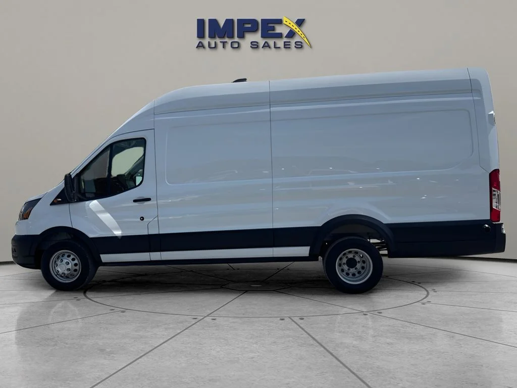 Used 2026 White Ford Base image 2