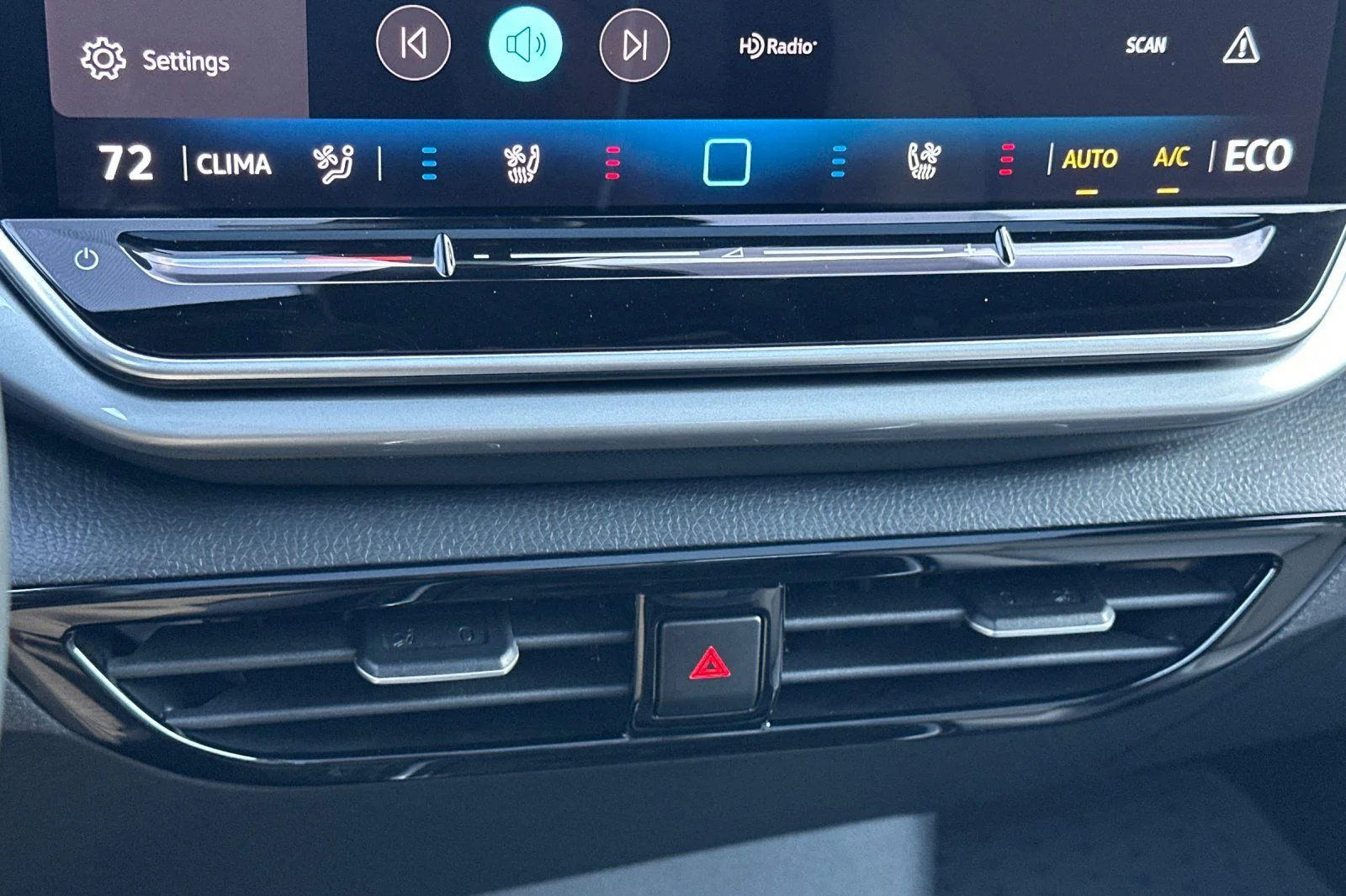 2025 Volkswagen ID.4 PRO S - Photo 19