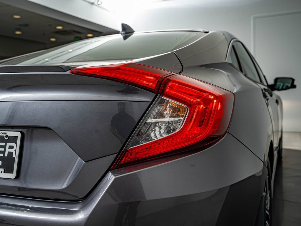 Used 2017 Gray Honda EX-L image 15