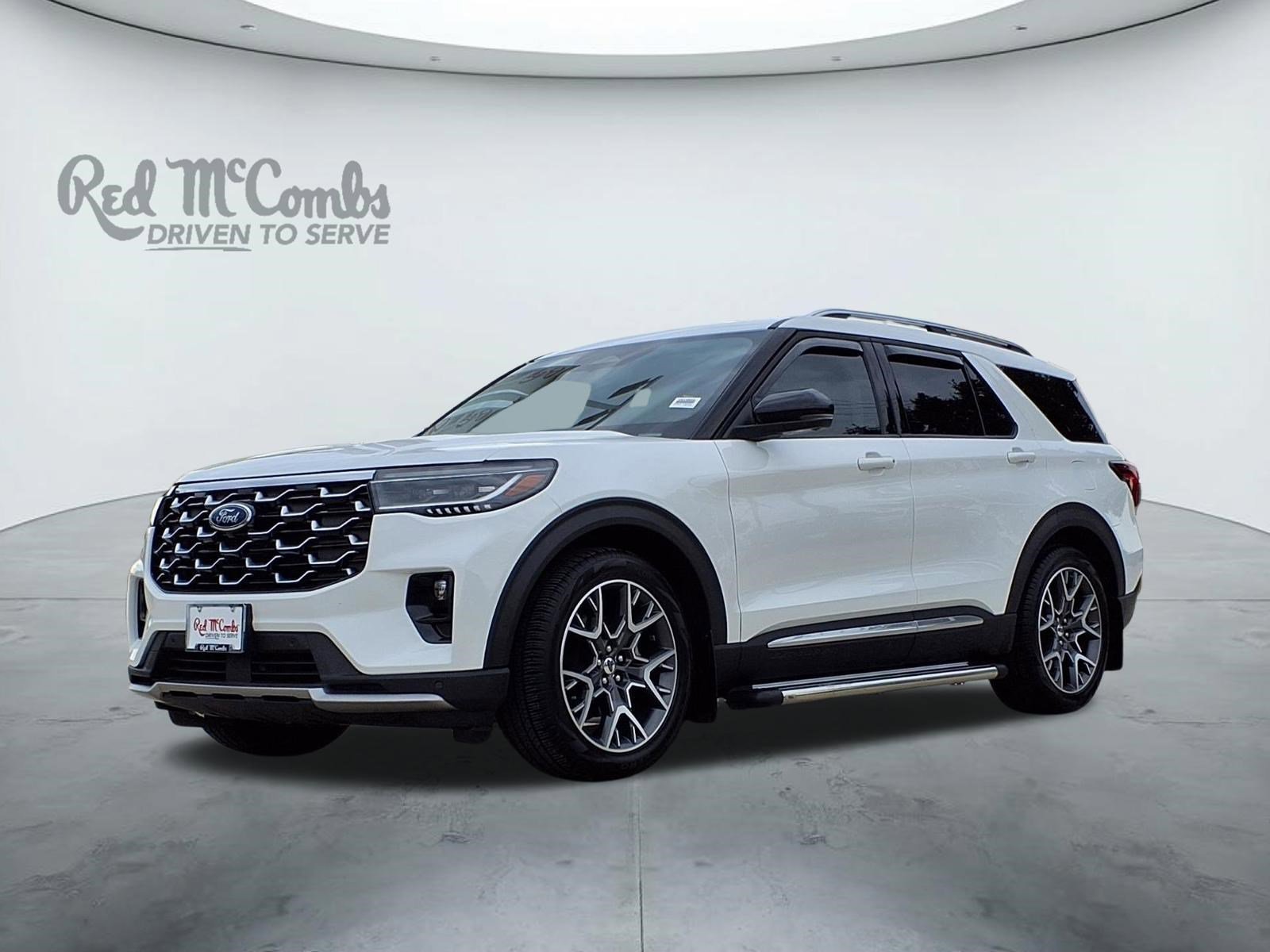 2025 Ford Explorer Platinum (PL535)'s photo