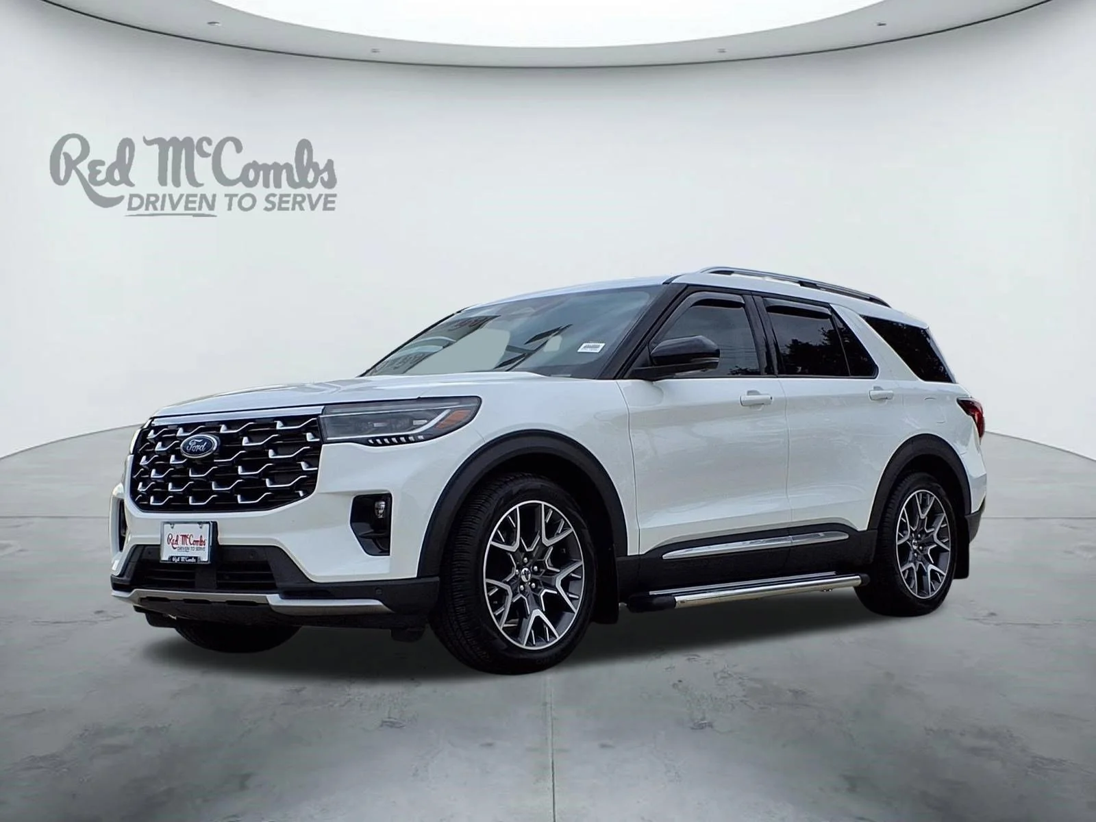 2025 Ford Explorer Platinum (PL535)'s photo