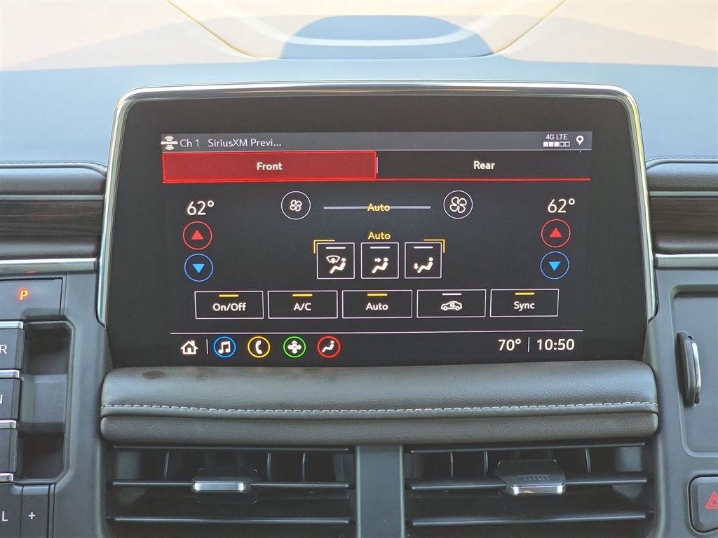Used 2021 Black Chevrolet Z71 image 24