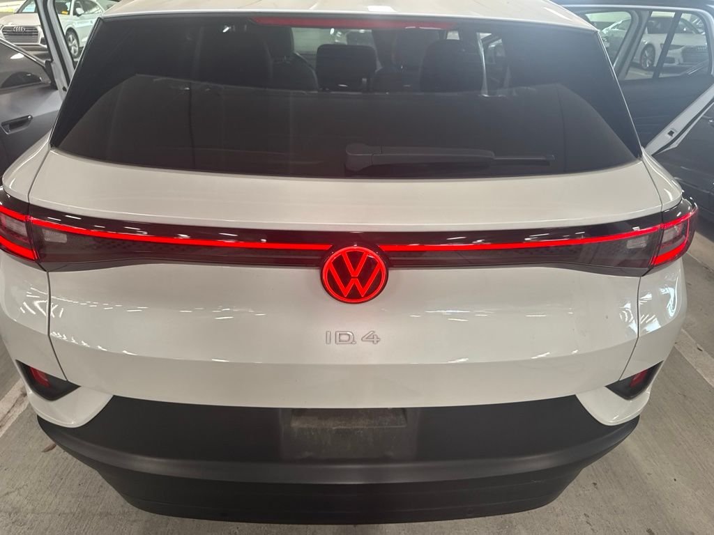 Used 2024 White Volkswagen S image 13