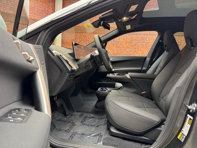 2026 BMW iX 60 - Photo 22