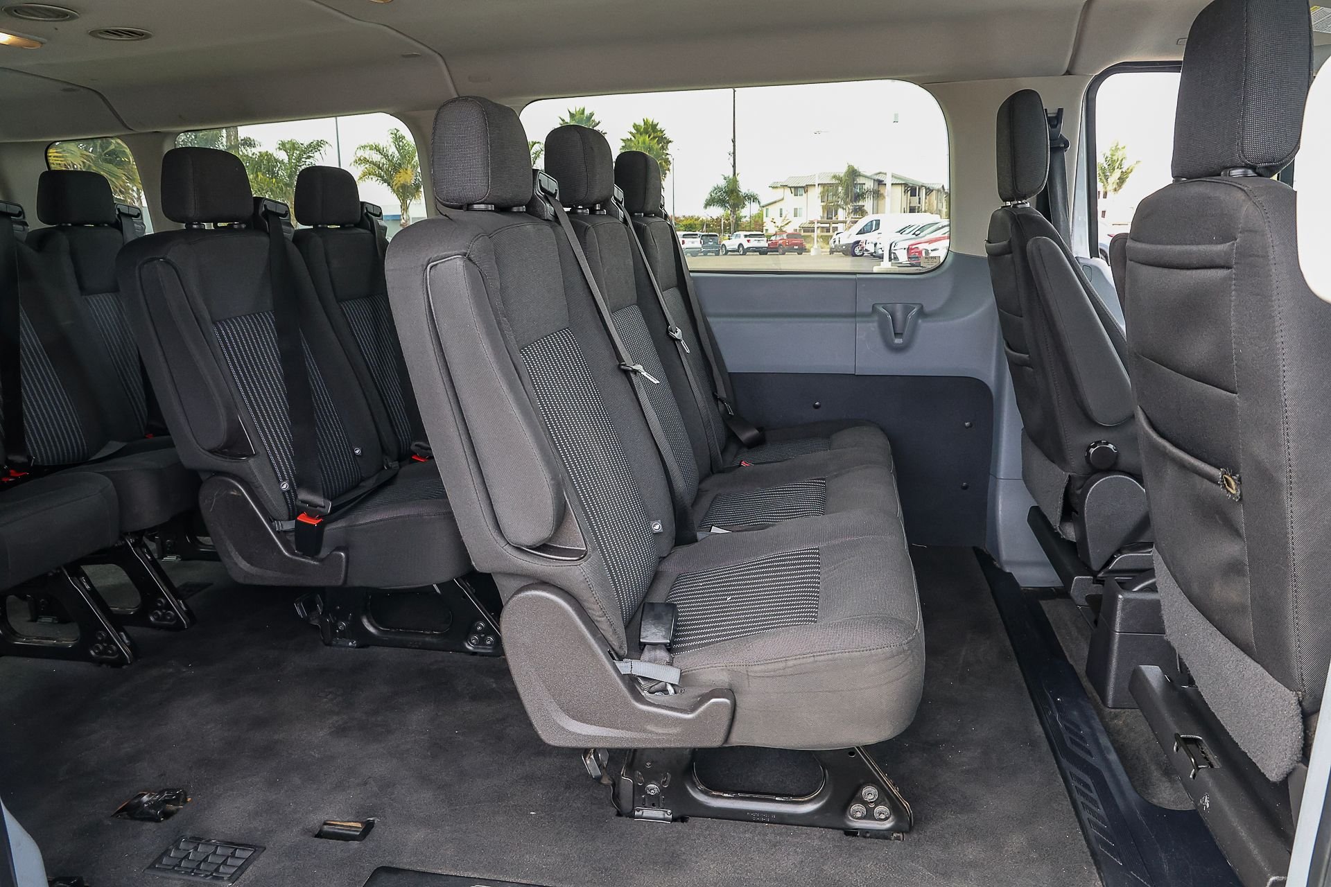 Used 2017 White Ford XLT image 31