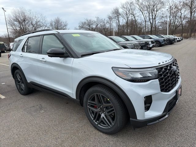 New 2026 Space White Metallic Ford ST image 1