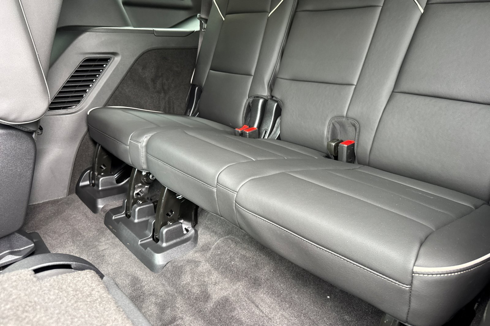 2026 Cadillac Escalade Luxury - Photo 16
