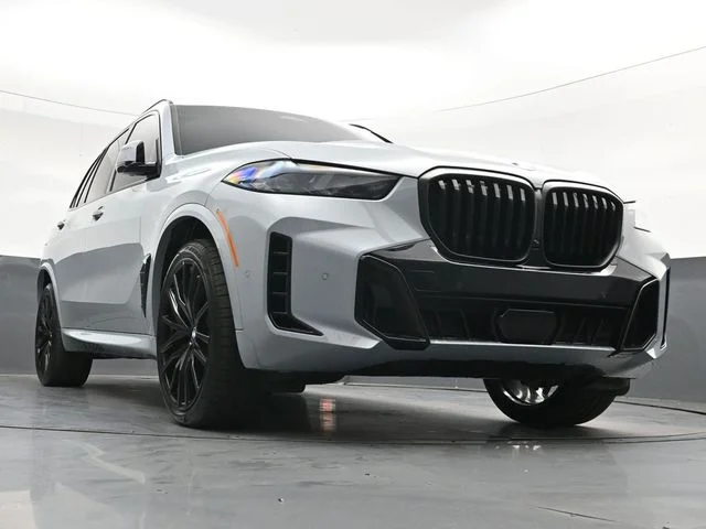 Used 2026 Gray BMW xDrive40i image 38