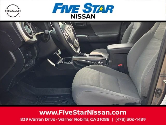 Used 2020 Gray Toyota SR5 image 5