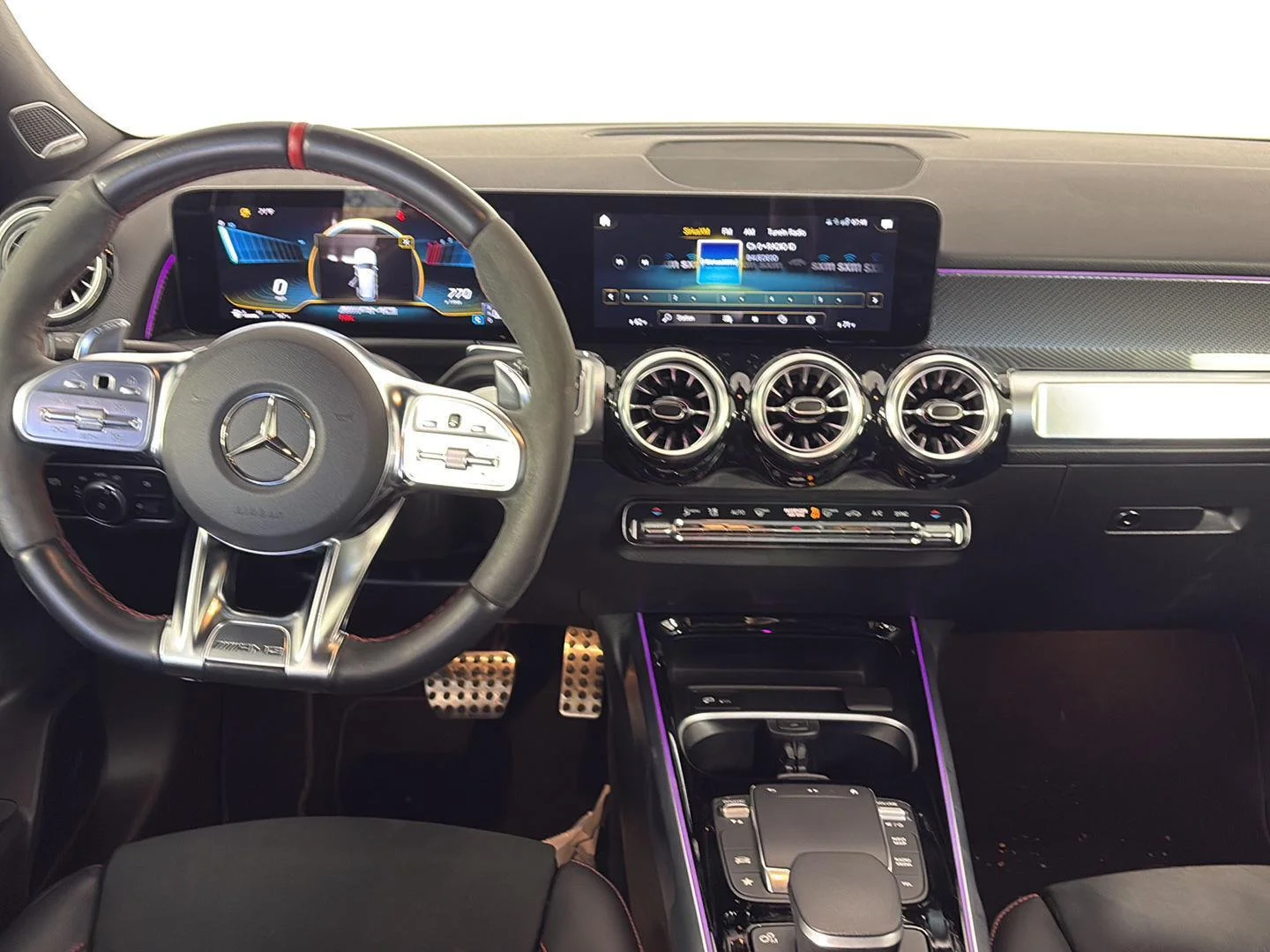 Used 2023 Polar White Mercedes-Benz AMG® GLB 35 image 20