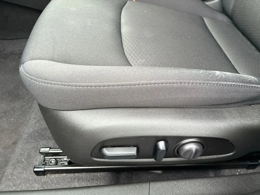 Used 2021 Silver Chevrolet LT image 12