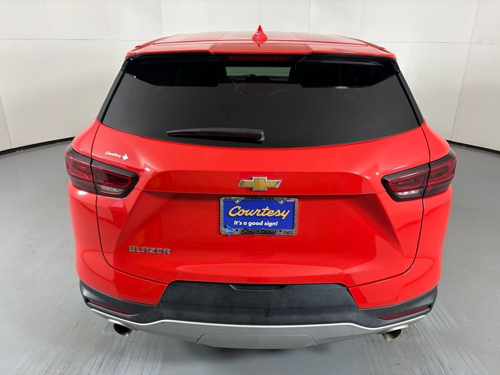 Used 2025 Orange Chevrolet LT image 7