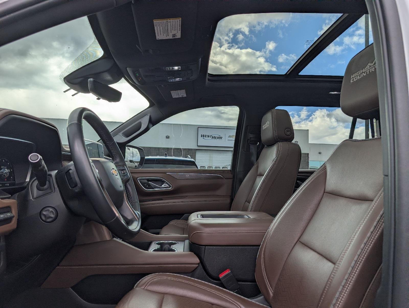 Used 2023 Summit White Chevrolet High Country image 8