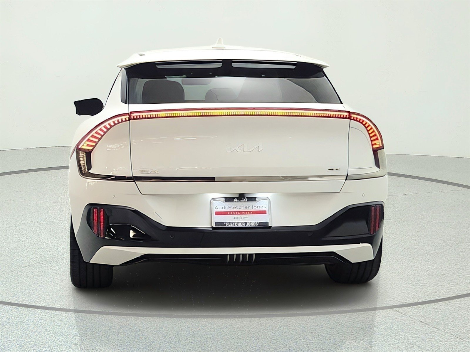 Used 2023 Snow White Pearl Kia GT image 6