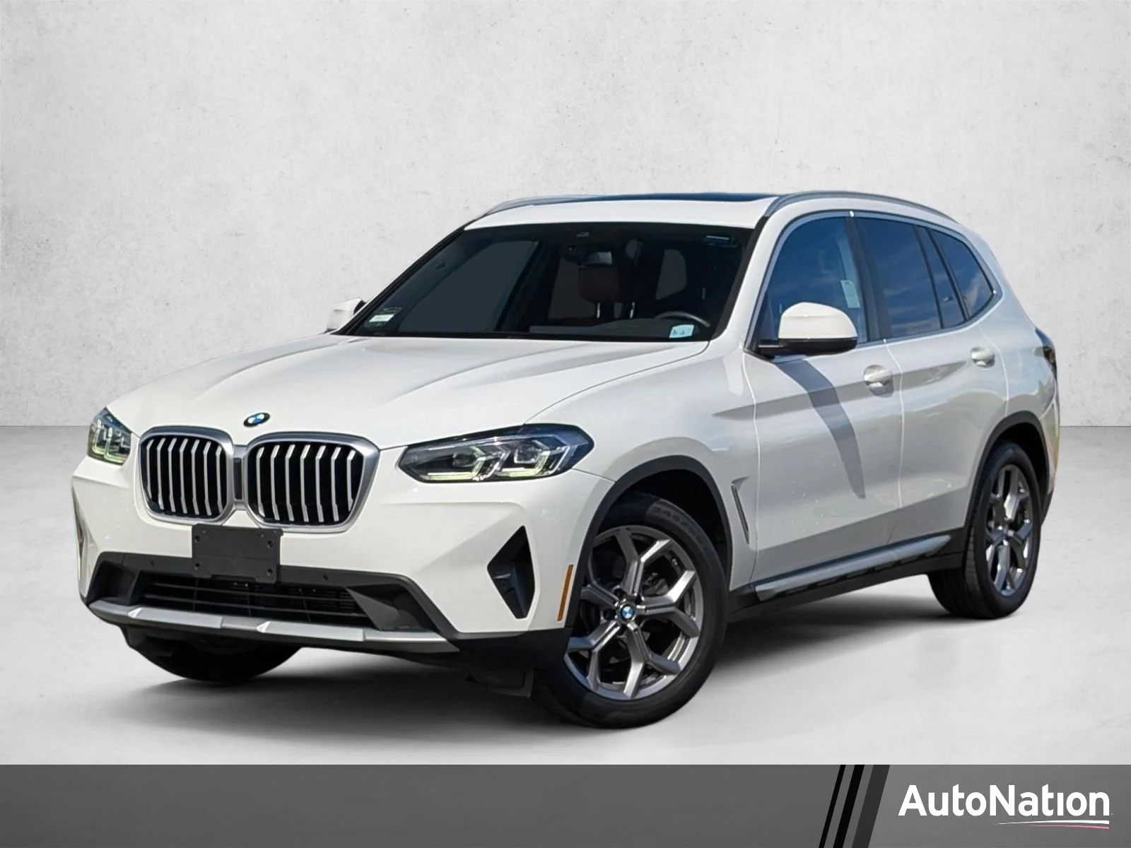 2023 BMW X3 sDrive30i's photo