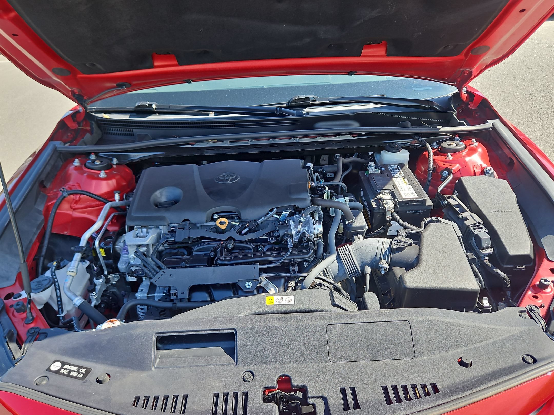 Used 2022 SUPERSONIC RED Toyota SE image 17